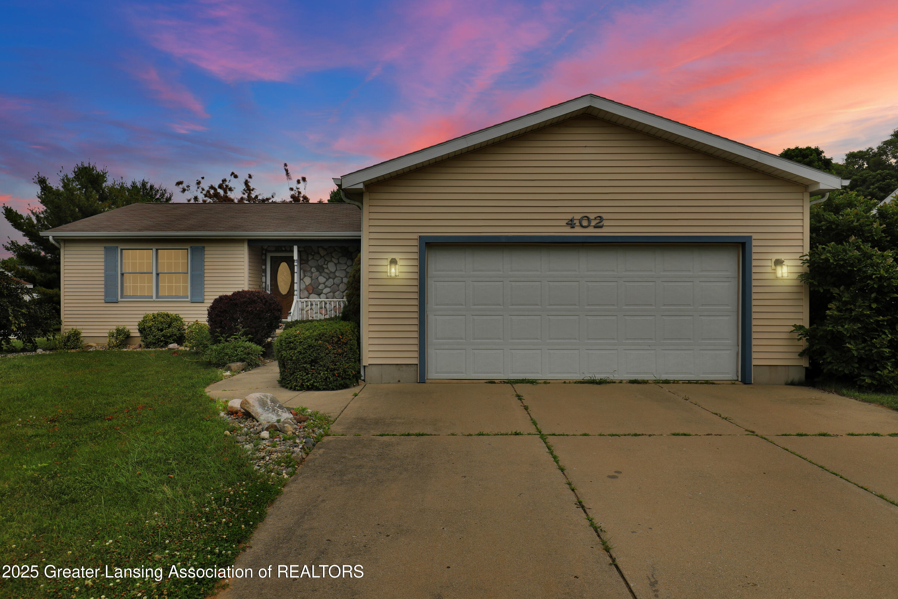 Welcome to 402 West Rolfe!