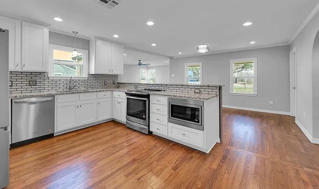 $330,000 | 3213 South 3rd Street, Waco, TX 76706