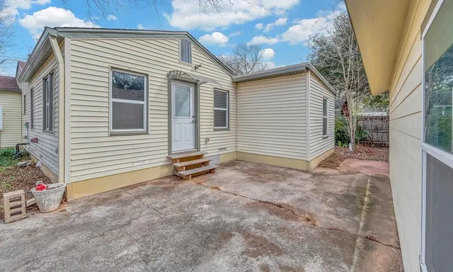 $330,000 | 3213 South 3rd Street, Waco, TX 76706