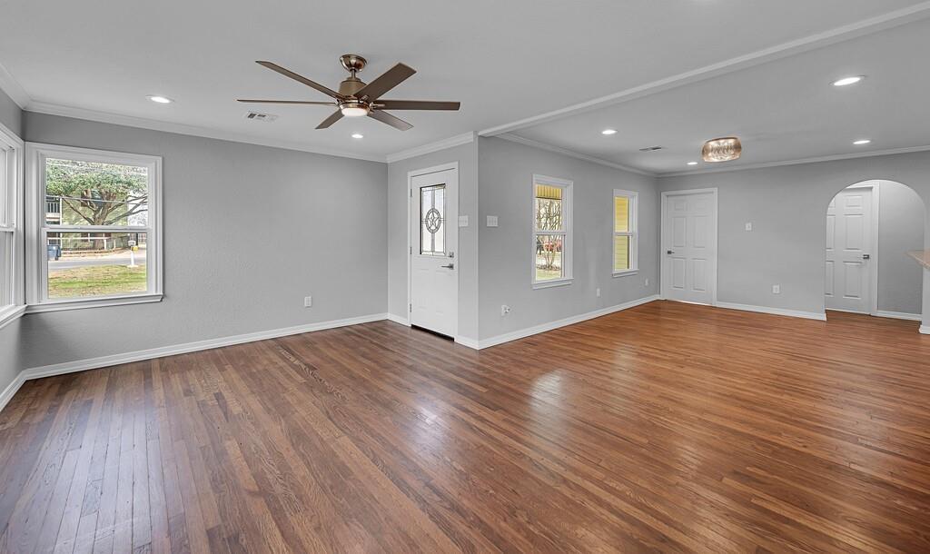 3213 South 3rd Street Waco, TX 76706 - Photo 3 of 34