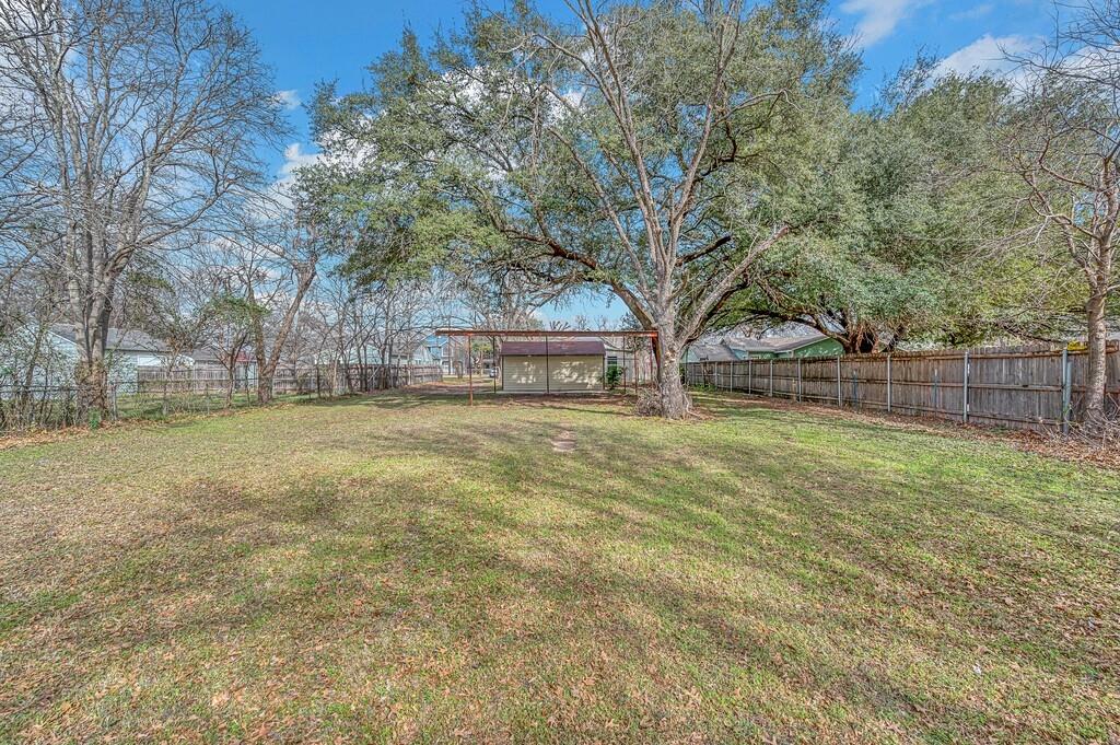 3213 South 3rd Street Waco, TX 76706 - Photo 32 of 34