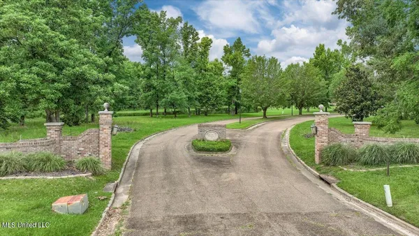 $35,000 | 0 Hall Mark Drive, Jackson, MS 39206