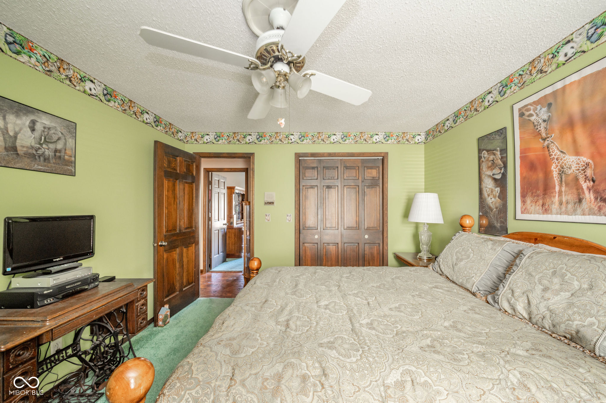 1001 South Devonshire Road Yorktown, IN 47396 - Photo 29 of 39 Gallery Image 29