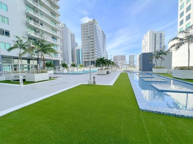 690 Southwest 1st Court, Unit 305 Miami, FL 33130 - Photo 16 of 26 Gallery Image 16