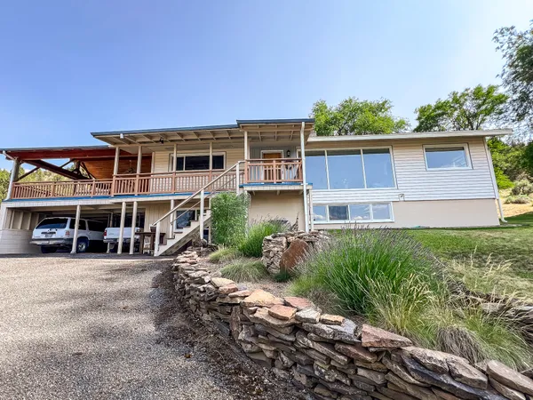 $335,000 | 600 Southeast 2nd Avenue, John Day, OR 97845