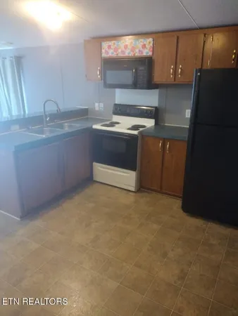 $209,900 | 1618 Omaha Trail, Dandridge, TN 37725