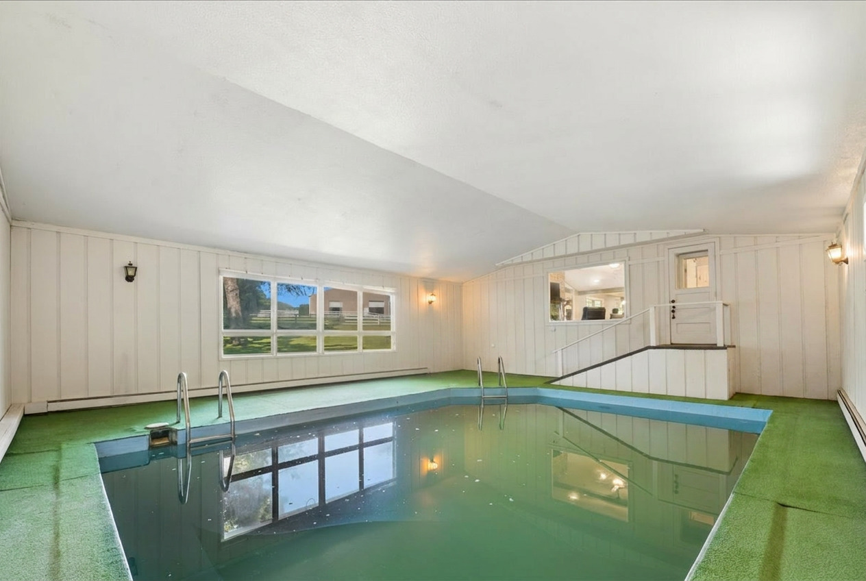 3605 Oak Ridge Road Crystal Lake, IL 60012 - Photo 9 of 24