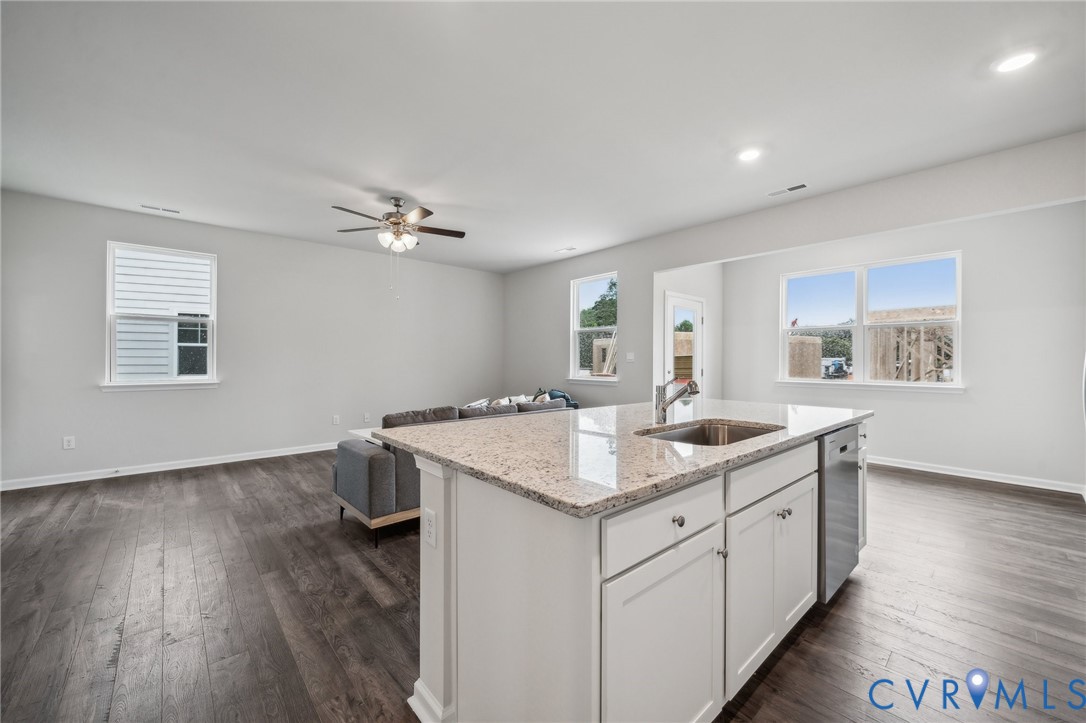 6278 Sterling Way Ruther Glen, VA 22546 - Photo 6 of 26