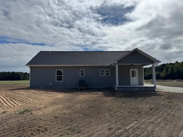 $312,900 | 471 Reeves Farm Road, St. George, SC 29477