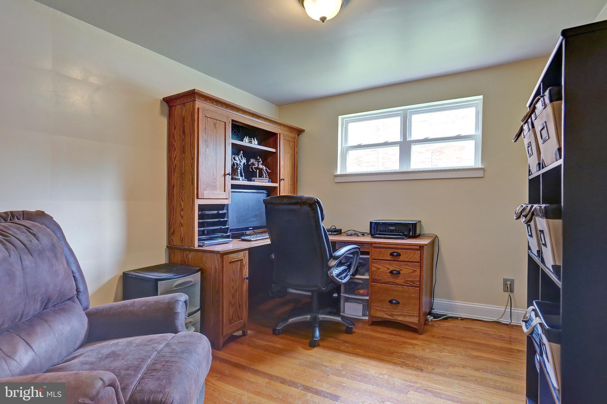 411 Colonial Road Harrisburg, PA 17109 - Photo 16 of 25 Gallery Image 16