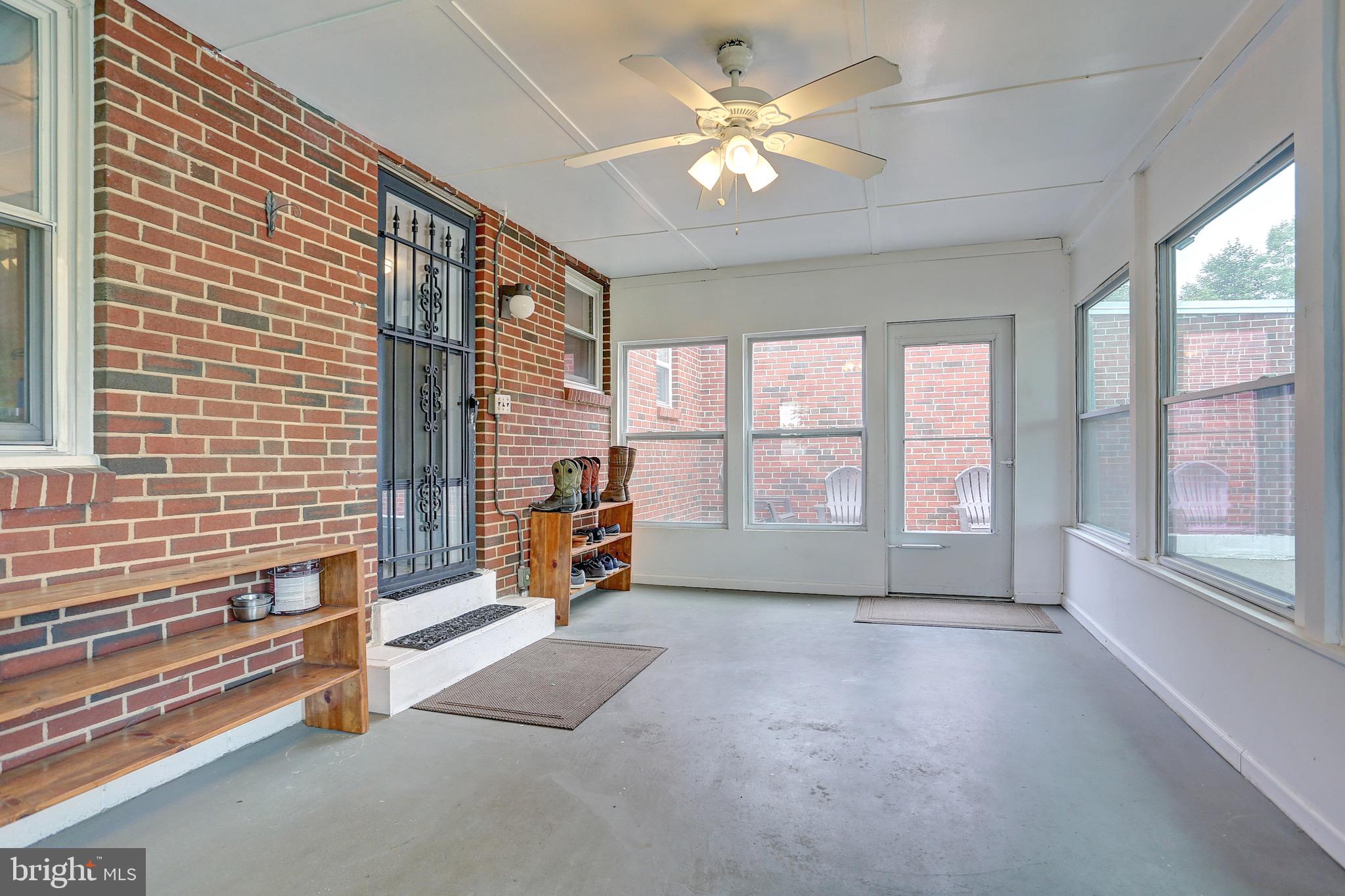 411 Colonial Road Harrisburg, PA 17109 - Photo 22 of 25 Gallery Image 22