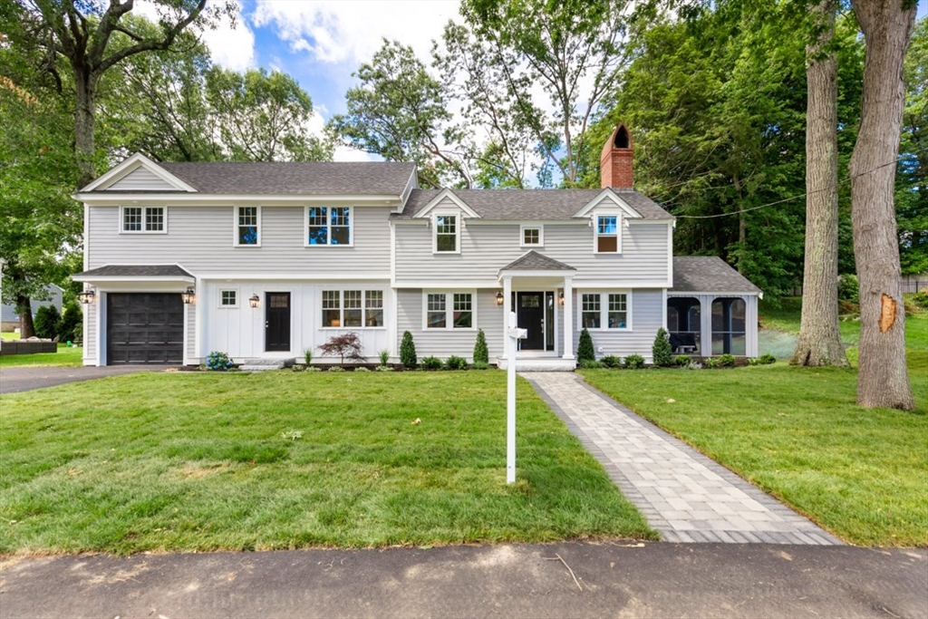6 Longbow Road Lynnfield, MA 01940 - Photo 2 of 36