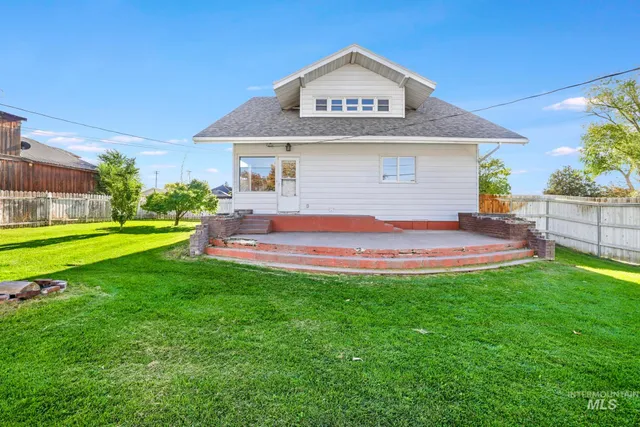 $344,900 | 126 12th Avenue North, Buhl, ID 83316