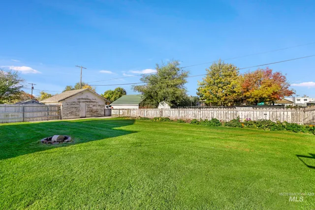 $344,900 | 126 12th Avenue North, Buhl, ID 83316