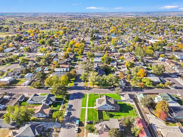 $344,900 | 126 12th Avenue North, Buhl, ID 83316