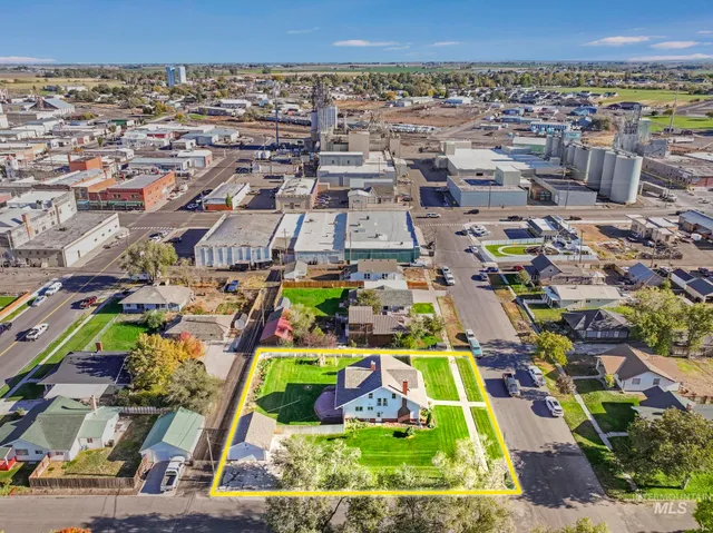 $344,900 | 126 12th Avenue North, Buhl, ID 83316