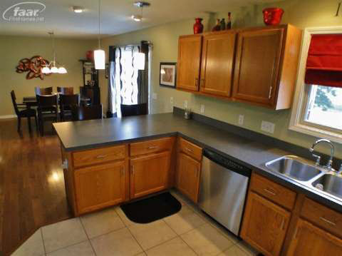 6021 Coldwater Road Flushing, MI 48433 - Photo 2 of 20 20403251-1.JPG