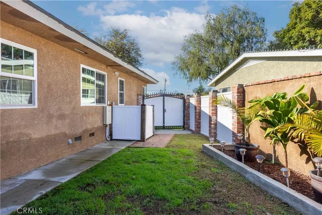 $1,500,000 | 2330 Josie Avenue, Long Beach, CA 90815