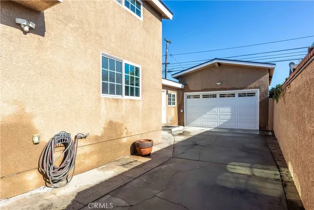 $1,500,000 | 2330 Josie Avenue, Long Beach, CA 90815