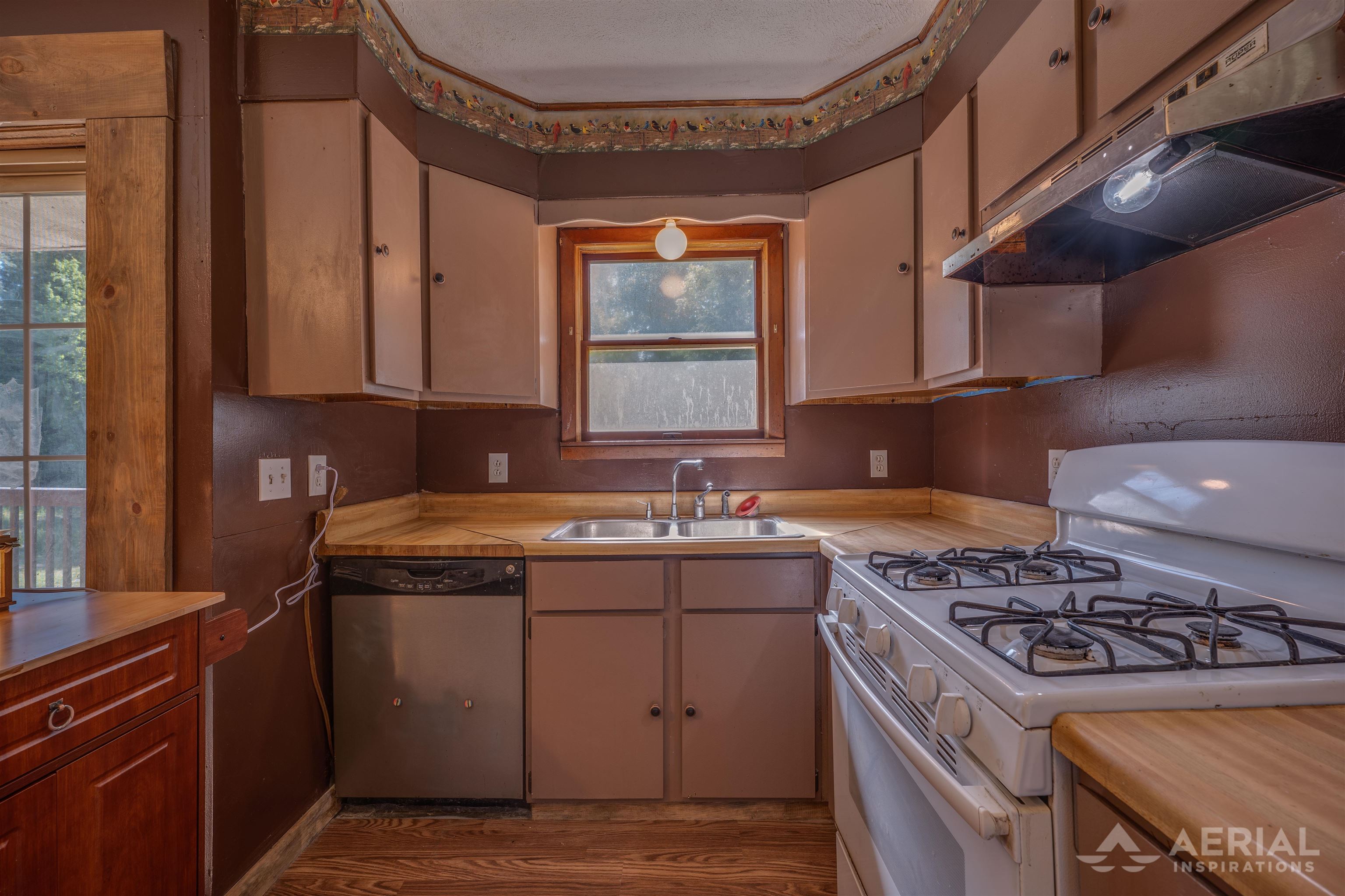 2758 Pointer Road West Branch, MI 48661 - Photo 9 of 21 1923435-cbd63756-27d9-4bf2-a901-43fd96983b3c.JPG