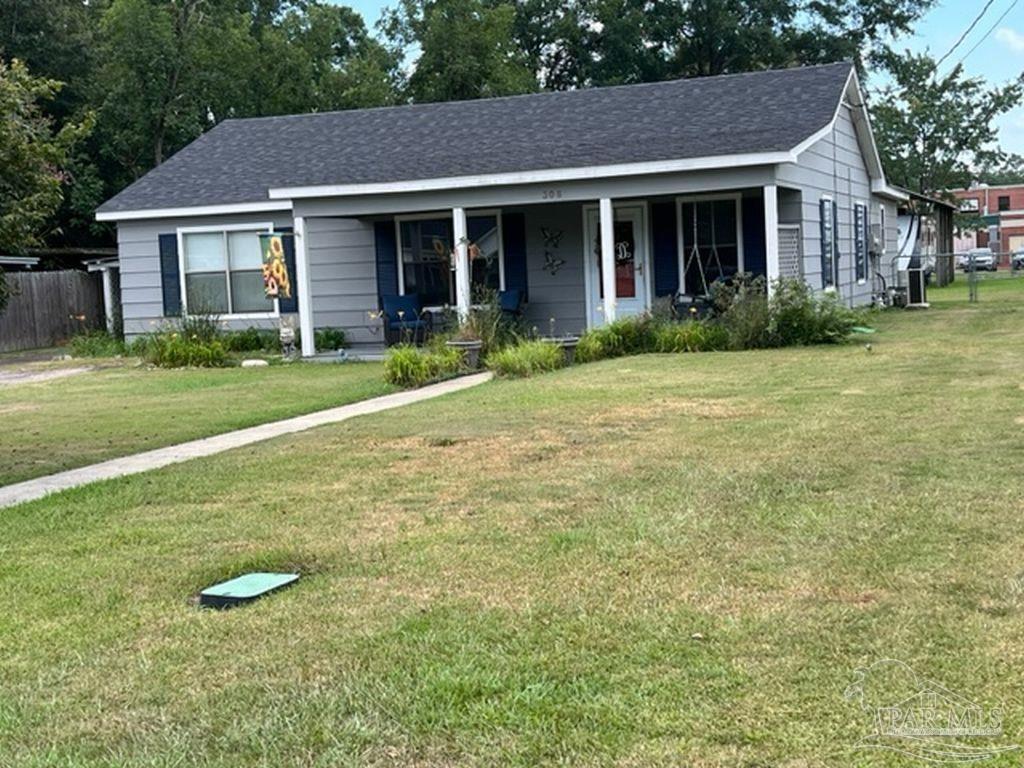 308 Cloverdale Road Atmore, AL 36502 - Photo 3 of 24