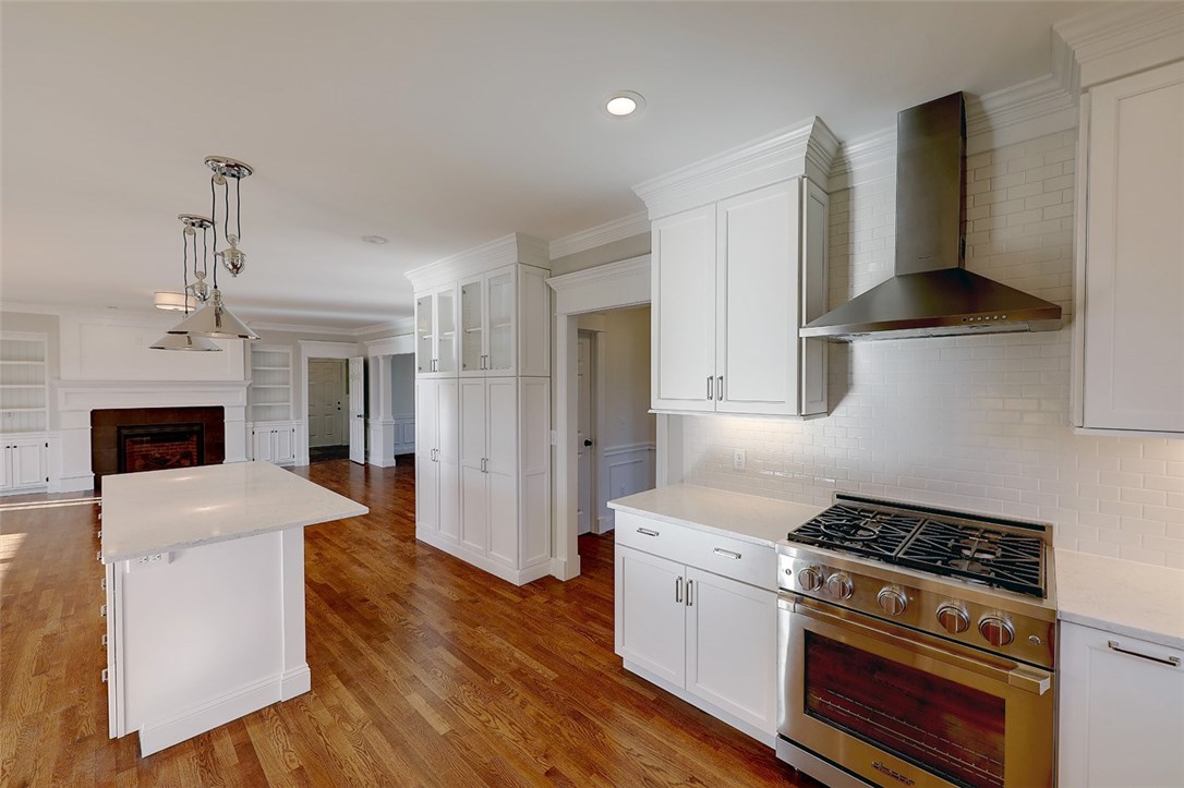 3 Fox Run Road Barrington, RI 02806 - Photo 14 of 39