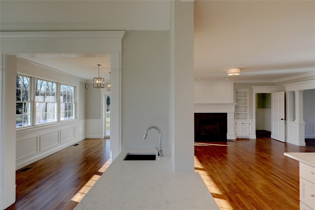 3 Fox Run Road Barrington, RI 02806 - Photo 19 of 39