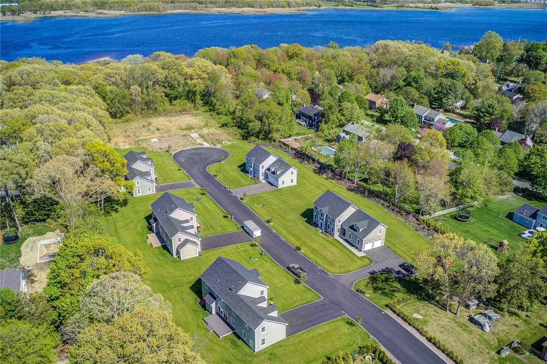 3 Fox Run Road Barrington, RI 02806 - Photo 2 of 39