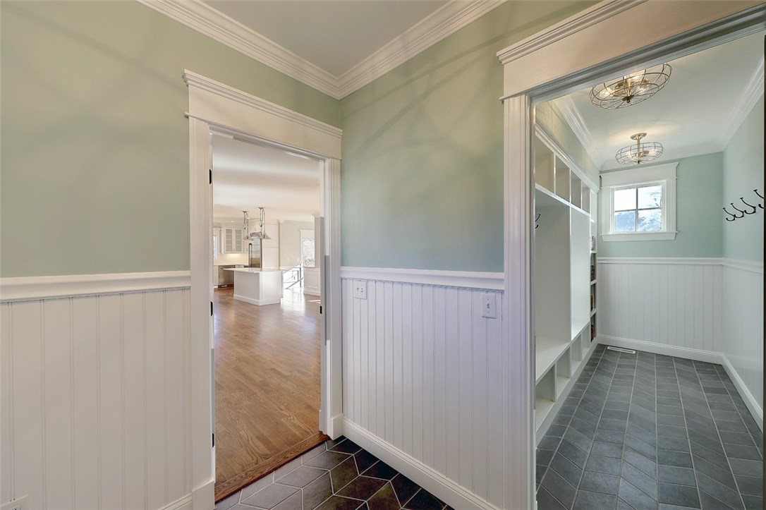 3 Fox Run Road Barrington, RI 02806 - Photo 23 of 39