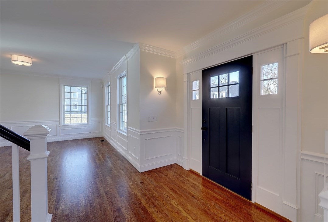 3 Fox Run Road Barrington, RI 02806 - Photo 3 of 39
