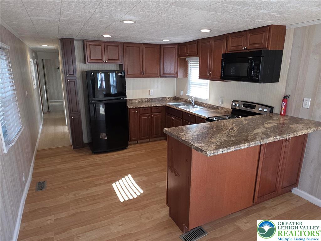 3350 Airport Road Allentown, PA 18109 - Photo 7 of 16