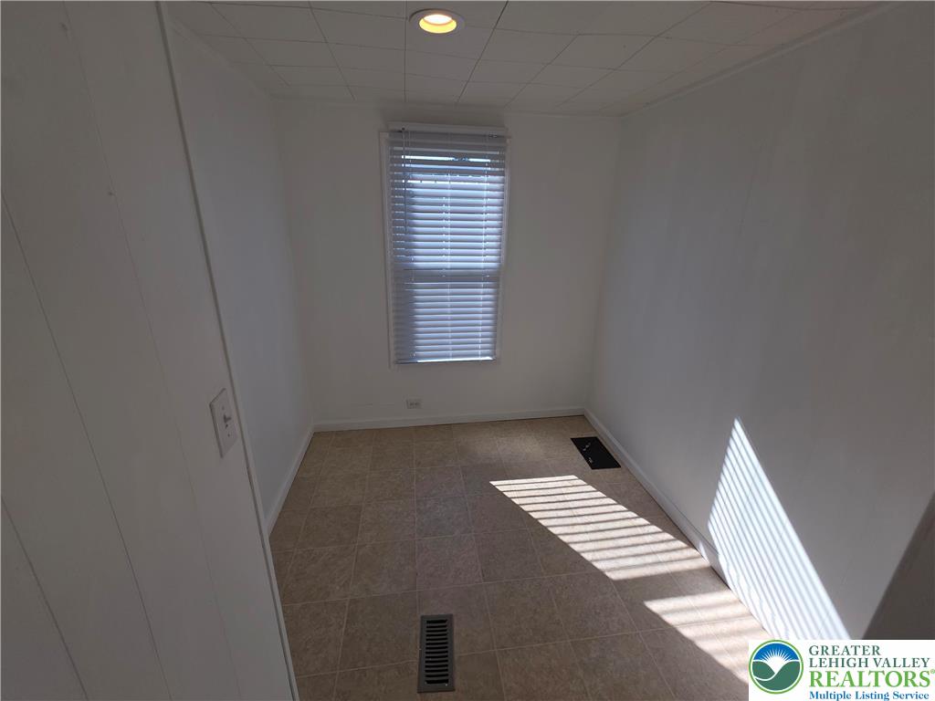 3350 Airport Road Allentown, PA 18109 - Photo 10 of 16