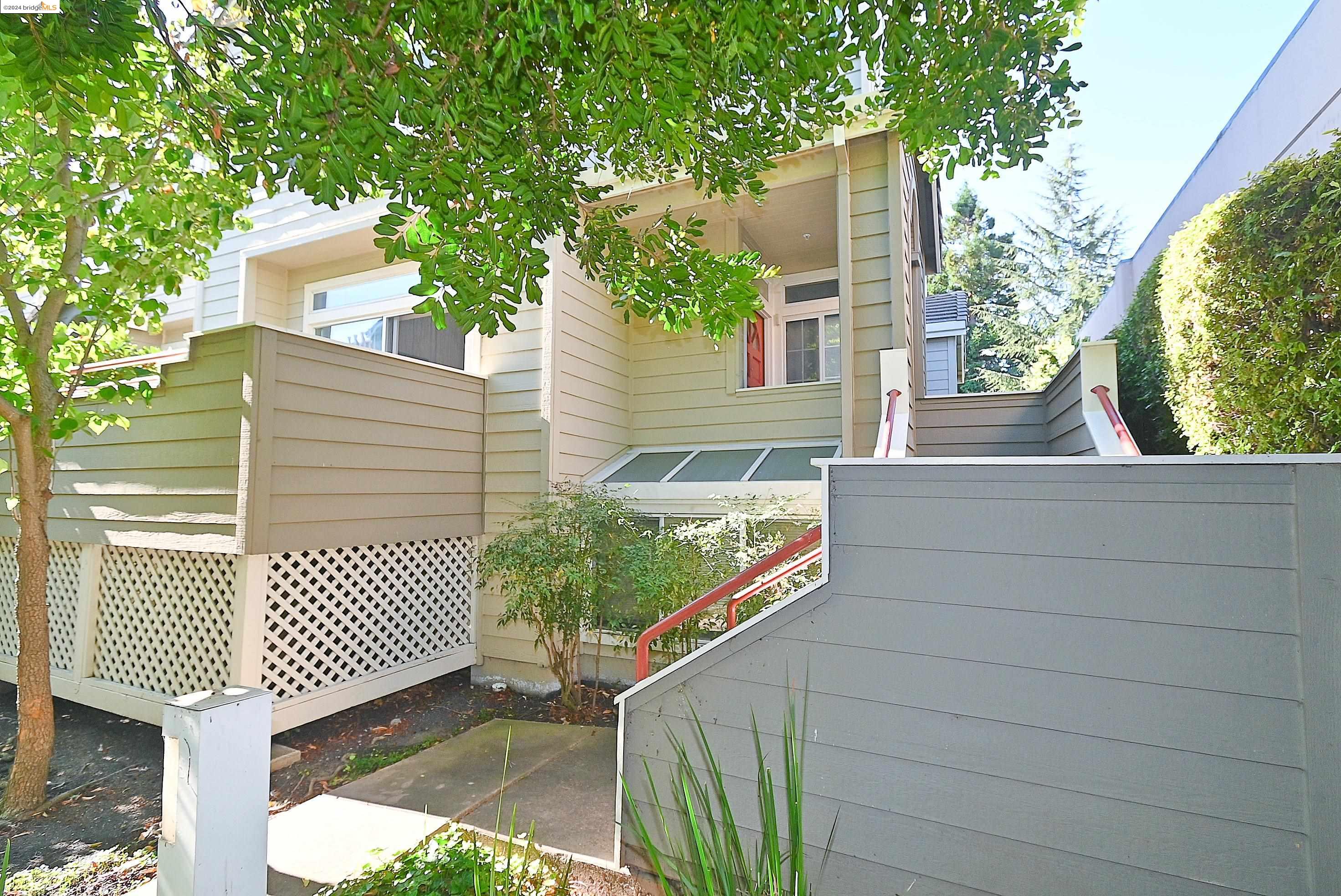 1147 La Rochelle Terrace, Unit G Sunnyvale, CA 94089 - Photo 1 of 1