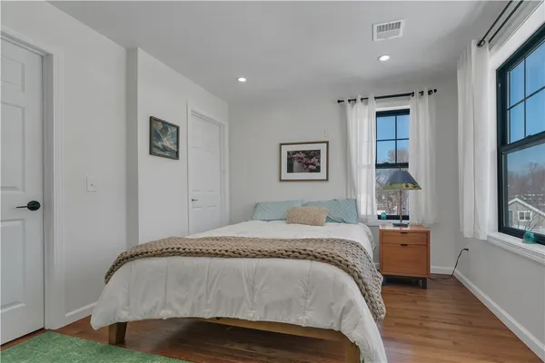 $560,000 | 17 Wuddall Avenue, Warwick, RI 02889