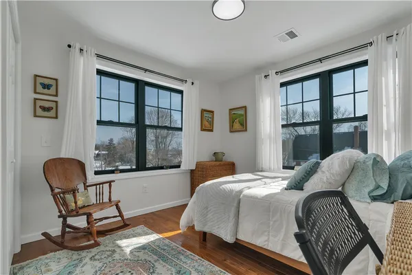 $560,000 | 17 Wuddall Avenue, Warwick, RI 02889