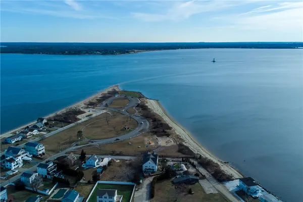 $560,000 | 17 Wuddall Avenue, Warwick, RI 02889