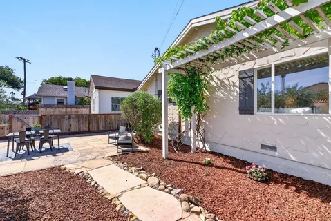$1,599,800 | 203 San Juan Avenue, Santa Cruz, CA 95062
