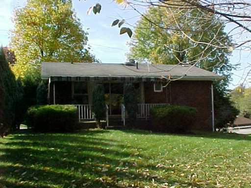 405 Lindsay Road Carnegie, PA 15106 - Photo 3 of 8 Other.