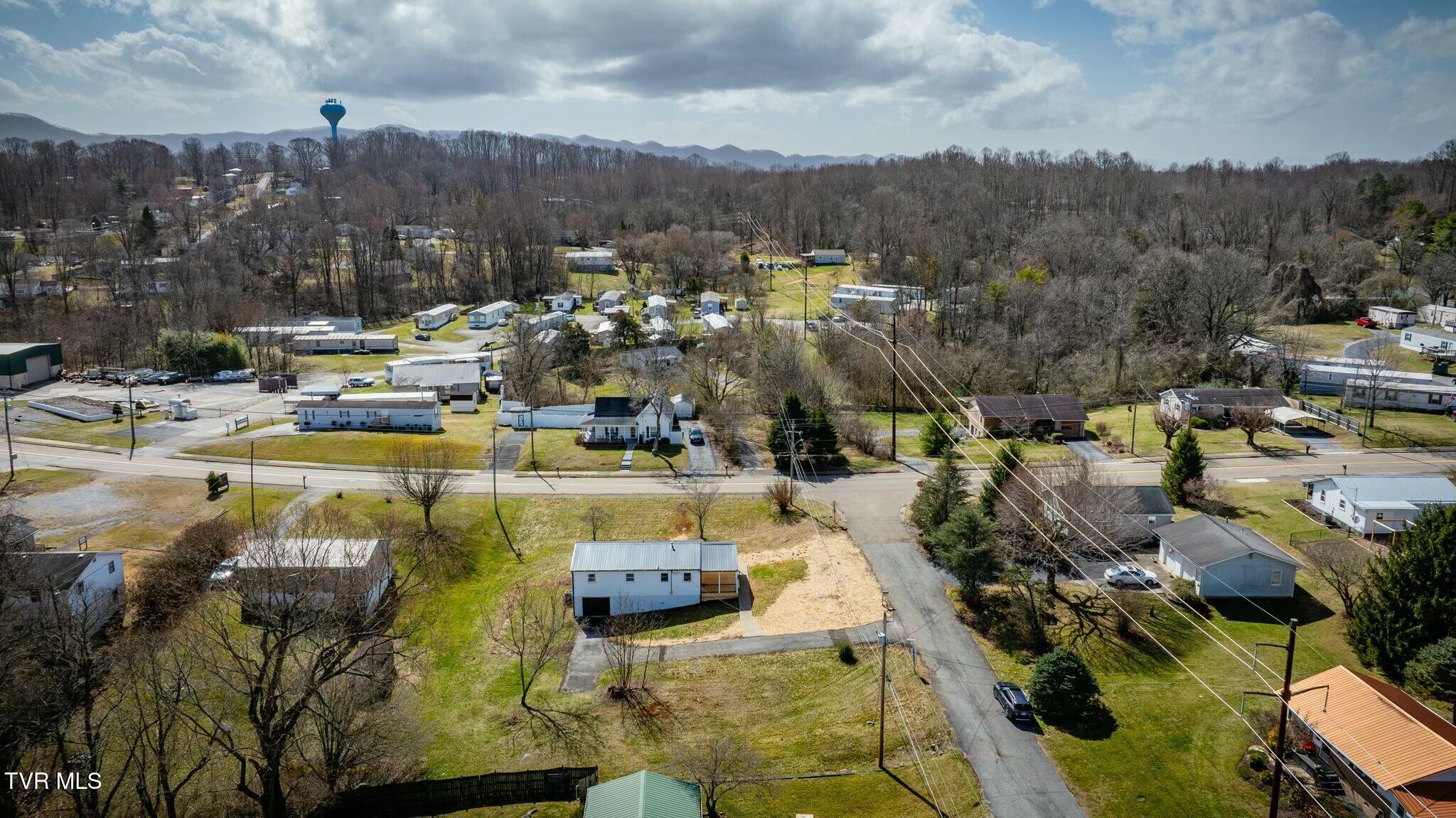 2112 Indian Ridge Road Johnson City, TN 37604 - Photo 29 of 34 tempImageG2quGm
