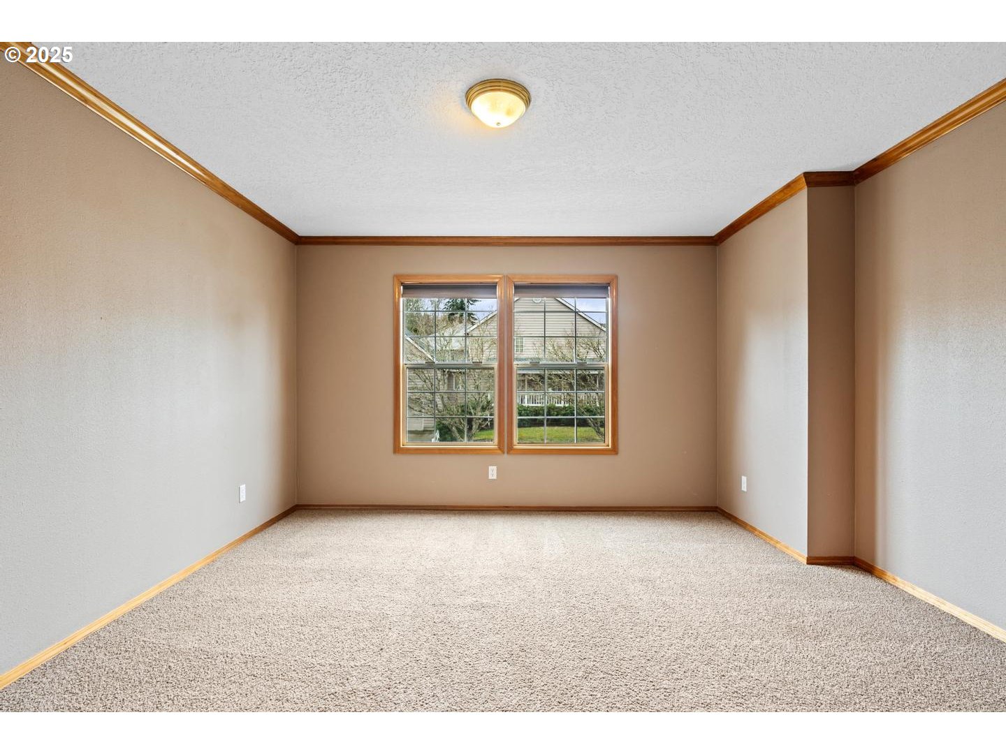 16718 Southwest Hargis Road Beaverton, OR 97007 - Photo 31 of 47 Bedroom