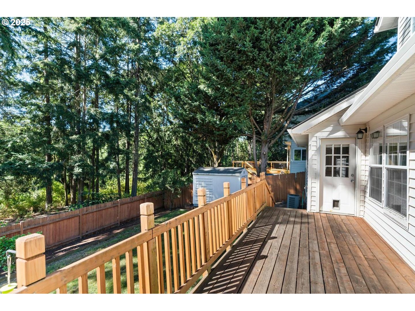 16718 Southwest Hargis Road Beaverton, OR 97007 - Photo 35 of 47 Deck