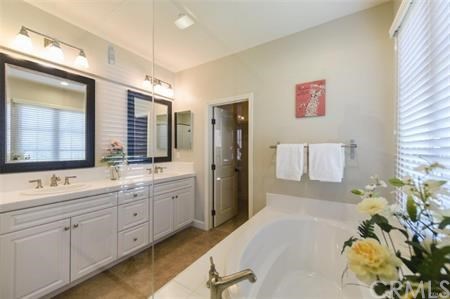 45 Tesoro Irvine, CA 92618 - Photo 12 of 25