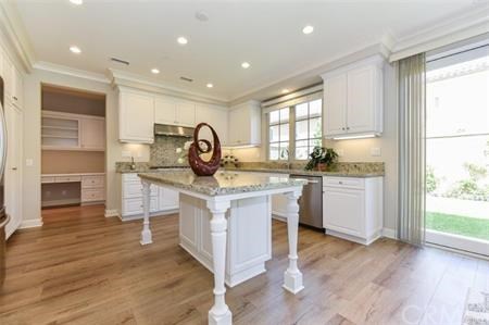 45 Tesoro Irvine, CA 92618 - Photo 4 of 25