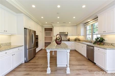 45 Tesoro Irvine, CA 92618 - Photo 5 of 25