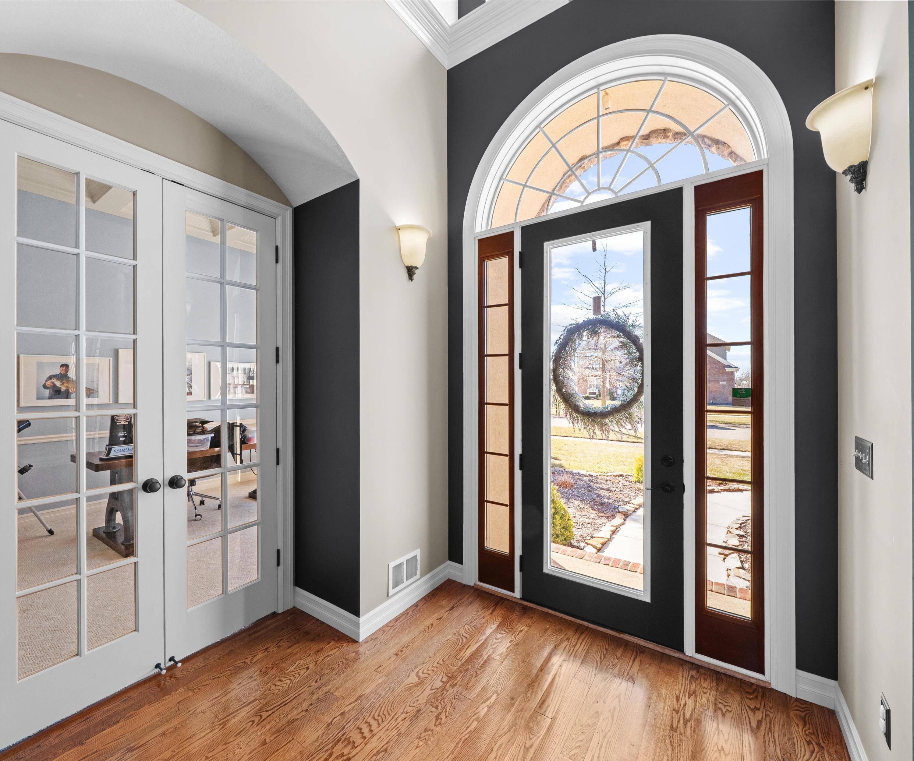 8178 Hunters Ridge Drive Newport, MI 48166 - Photo 6 of 51 Front Entrance