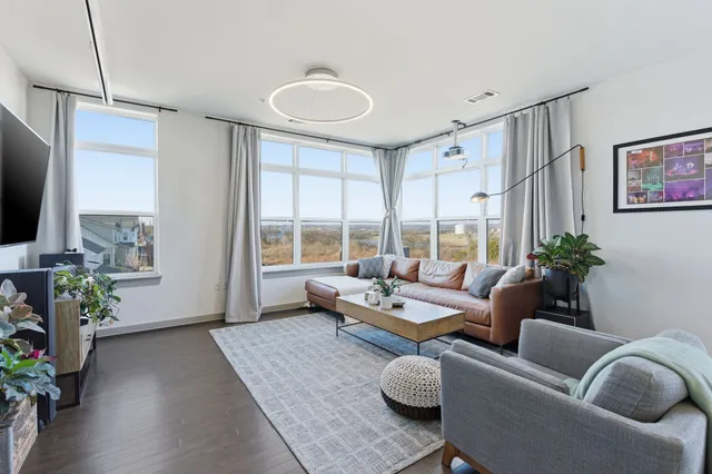 $415,000 | 1638 54th Avenue North, Unit 304, Nashville, TN 37209