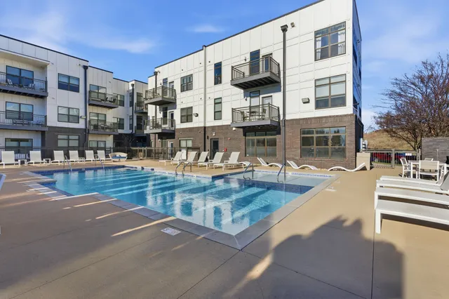 $415,000 | 1638 54th Avenue North, Unit 304, Nashville, TN 37209