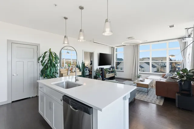 $415,000 | 1638 54th Avenue North, Unit 304, Nashville, TN 37209