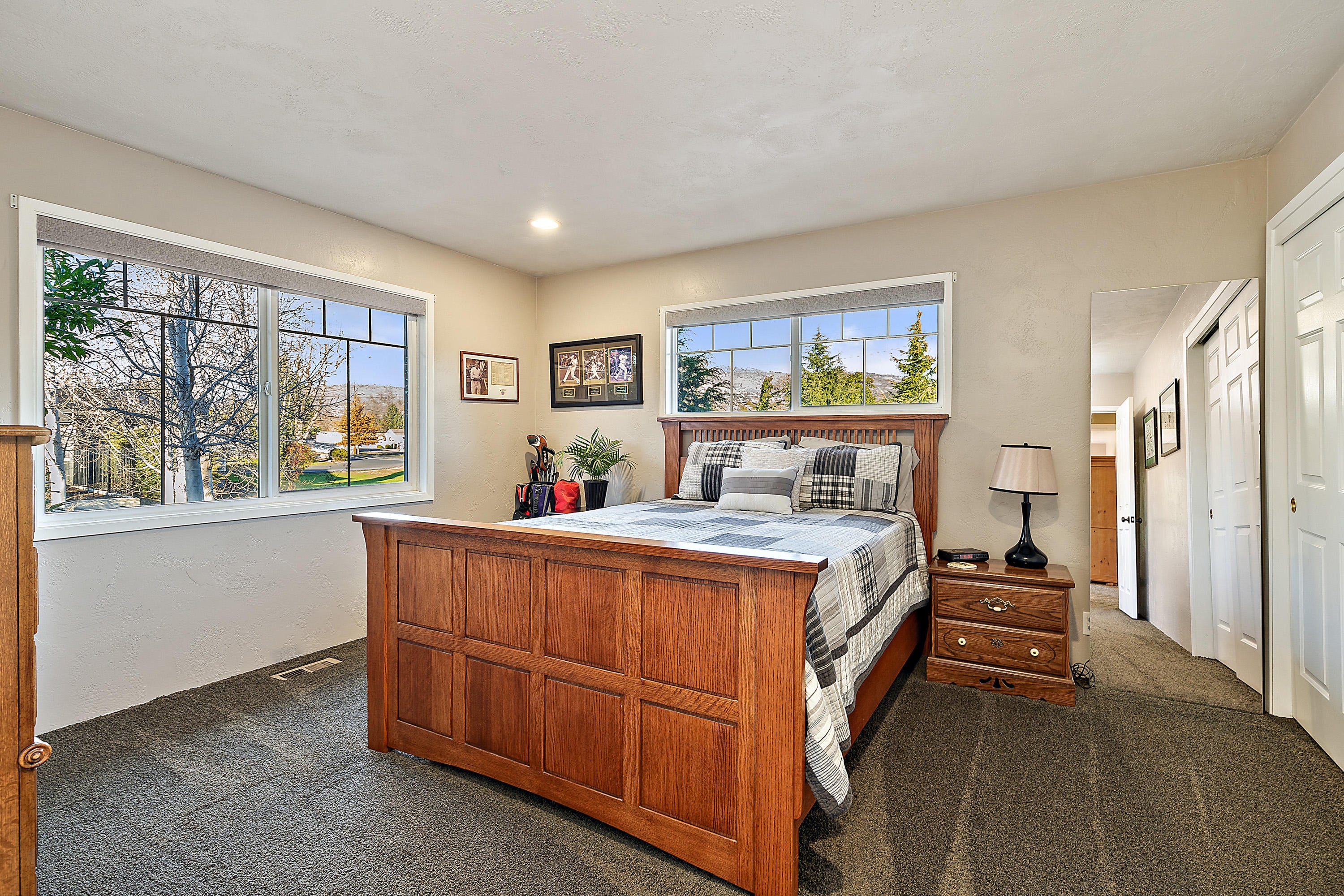 34 South Foothill Road Medford, OR 97504 - Photo 43 of 67 46_SF_80