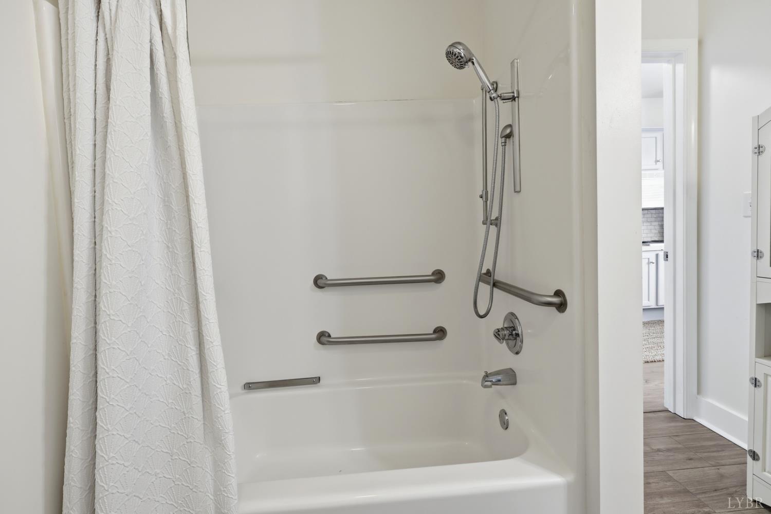 1245 Graves Harbor Trail, Unit 2101 Huddleston, VA 24104 - Photo 17 of 40 a close view of a bathtub in a bathroom